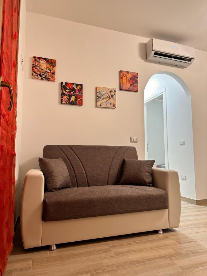 Holidays Apartment Кальярі Екстер'єр фото